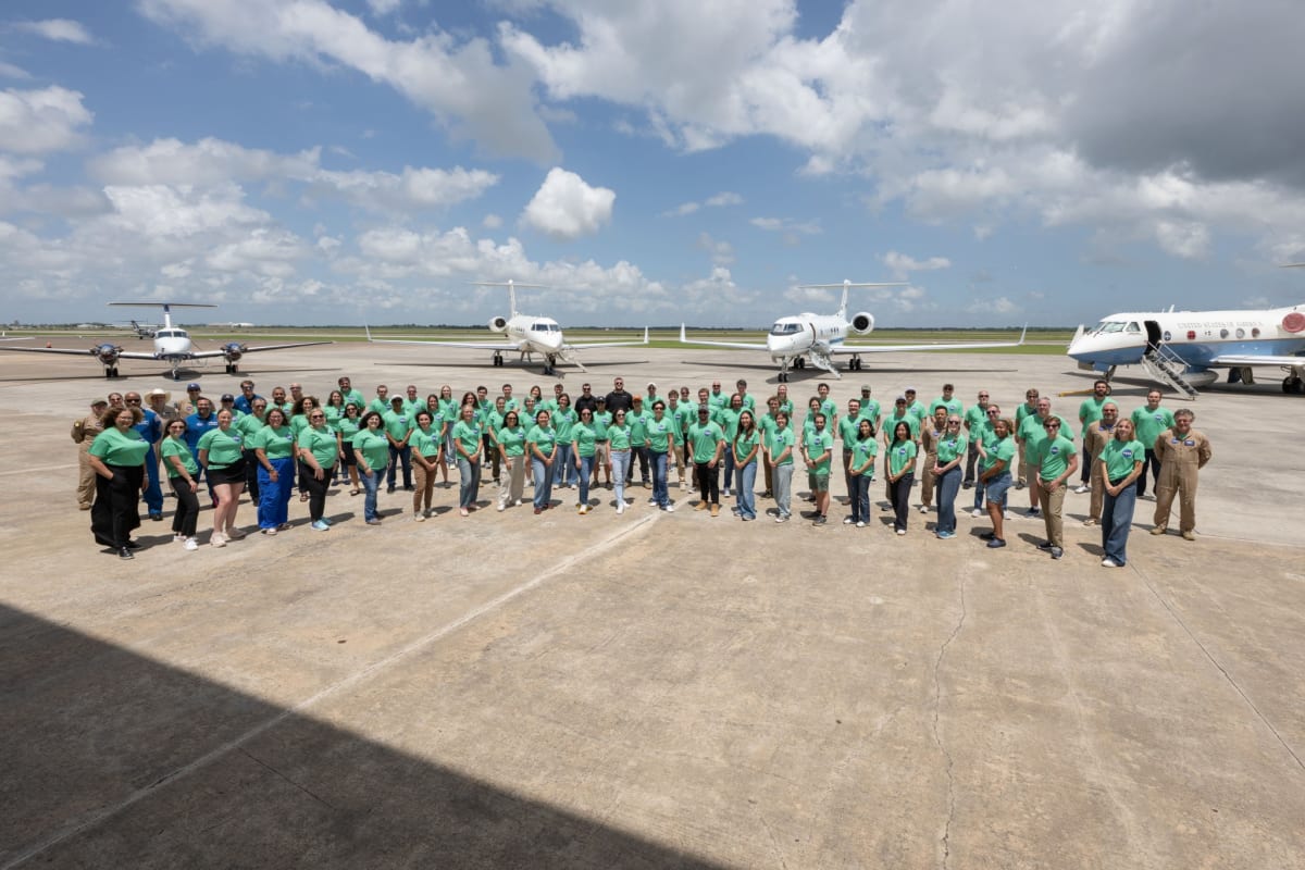 Students Learn Climate Science Aboard NASA Research Flights - Image 2