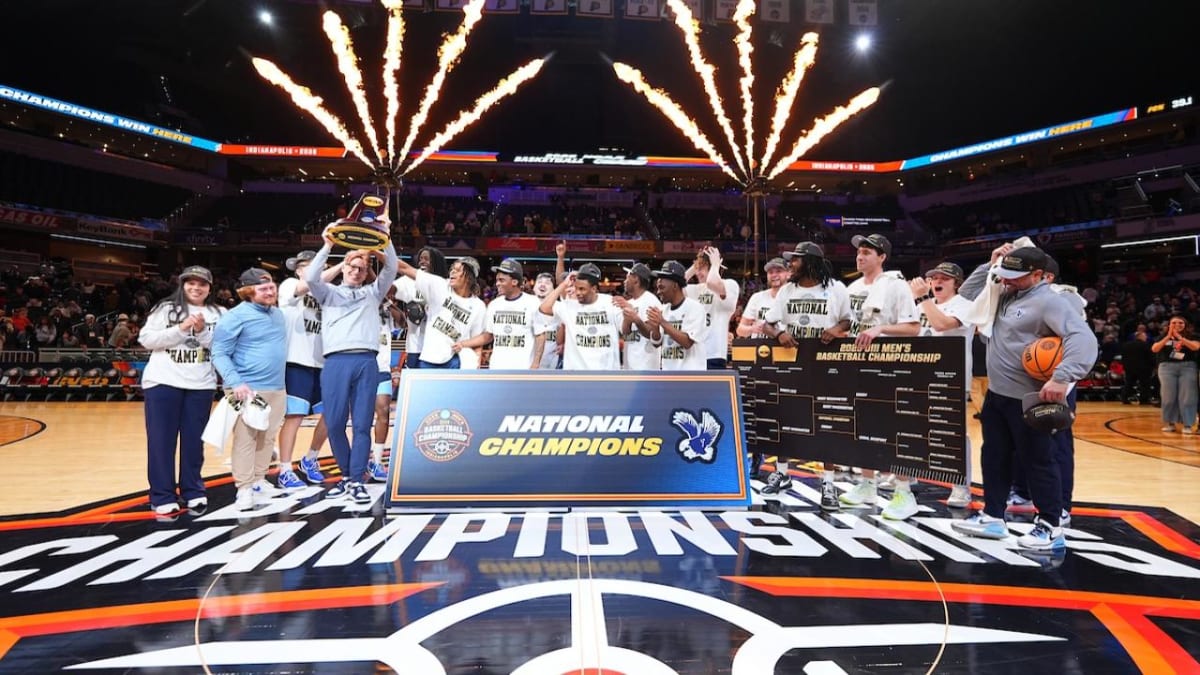 Mary Washington Wins First DIII Title on Buzzer-Beater