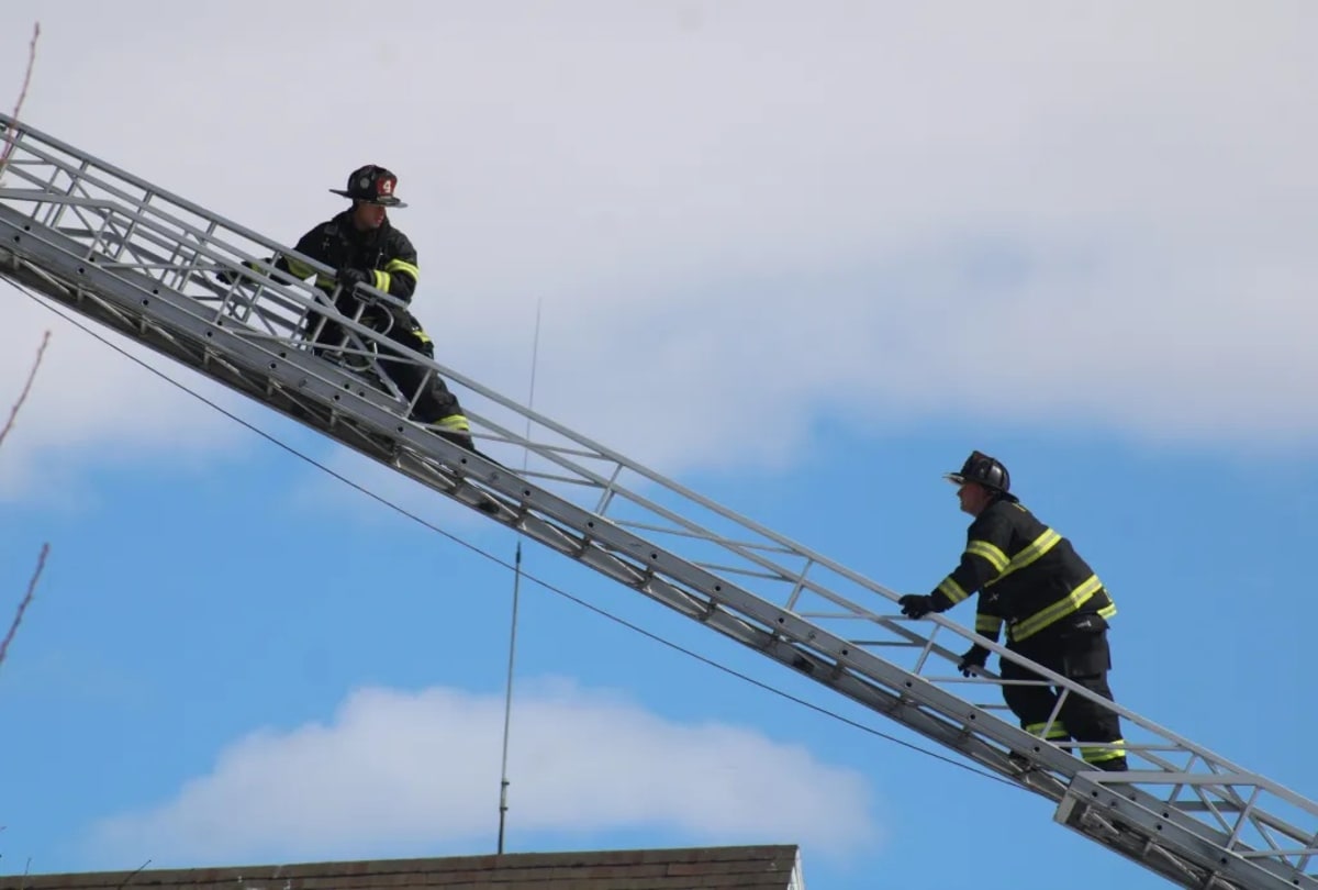 New Haven Firefighters Rescue 11 From Burning Apartment