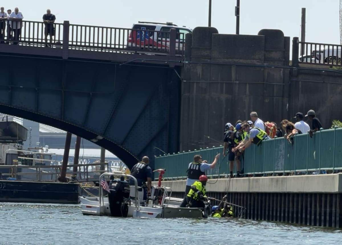 Kayaker Rescues River Victim for Second Time in 15 Years - Image 3