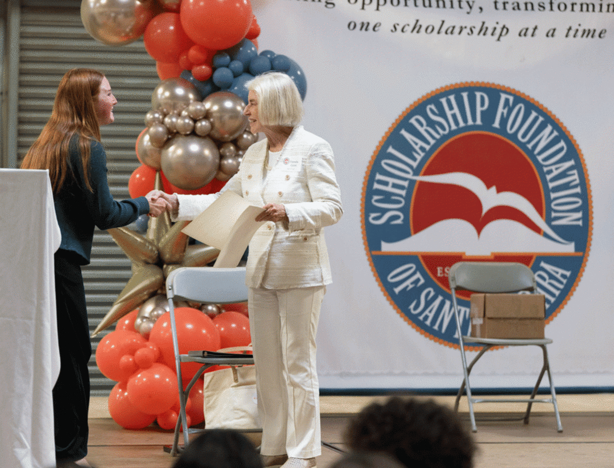 Santa Barbara Awards $8.4M to 2,300 Students