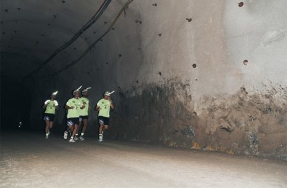 55 Runners Break Record 3,669 Feet Underground in Sweden - Image 3
