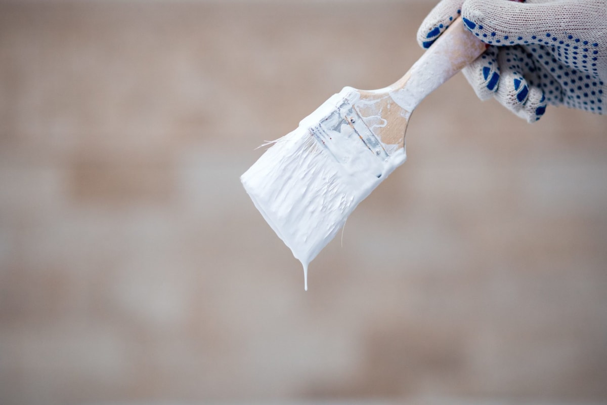 Reflective Paint Cools African Homes by 7°F in Summer Heat
