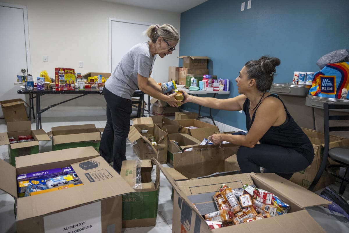 Orlando Sends 40 Tons of Supplies to Colombia After Quake - Image 2