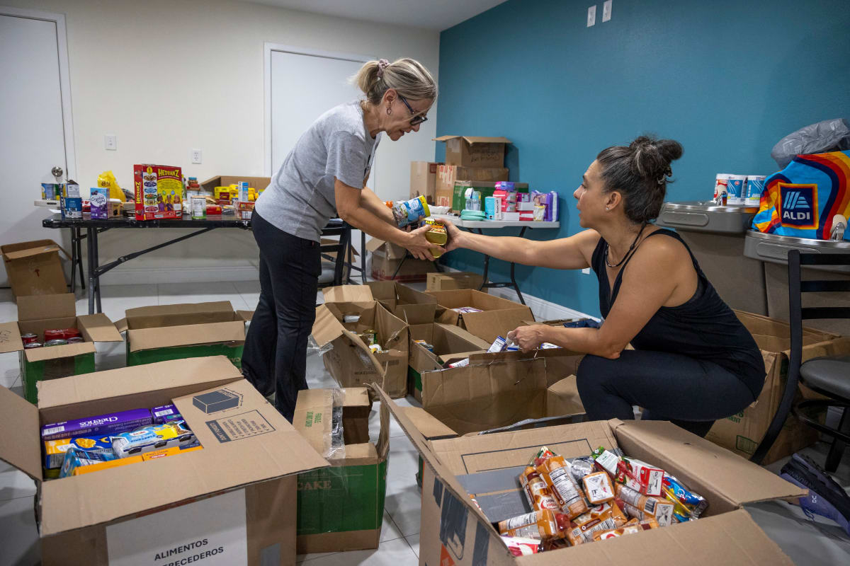 Orlando Sends 40 Tons of Supplies to Colombia After Quake
