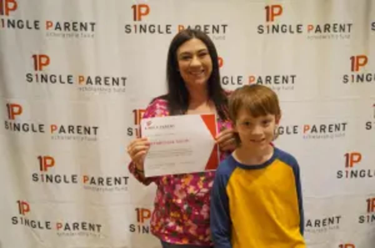 453 Arkansas Single Parents Win $660K in Scholarships - Image 4