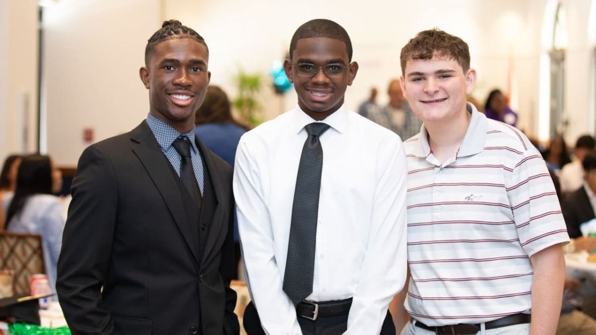 Students Win $1.7M in Scholarships in Florida Counties