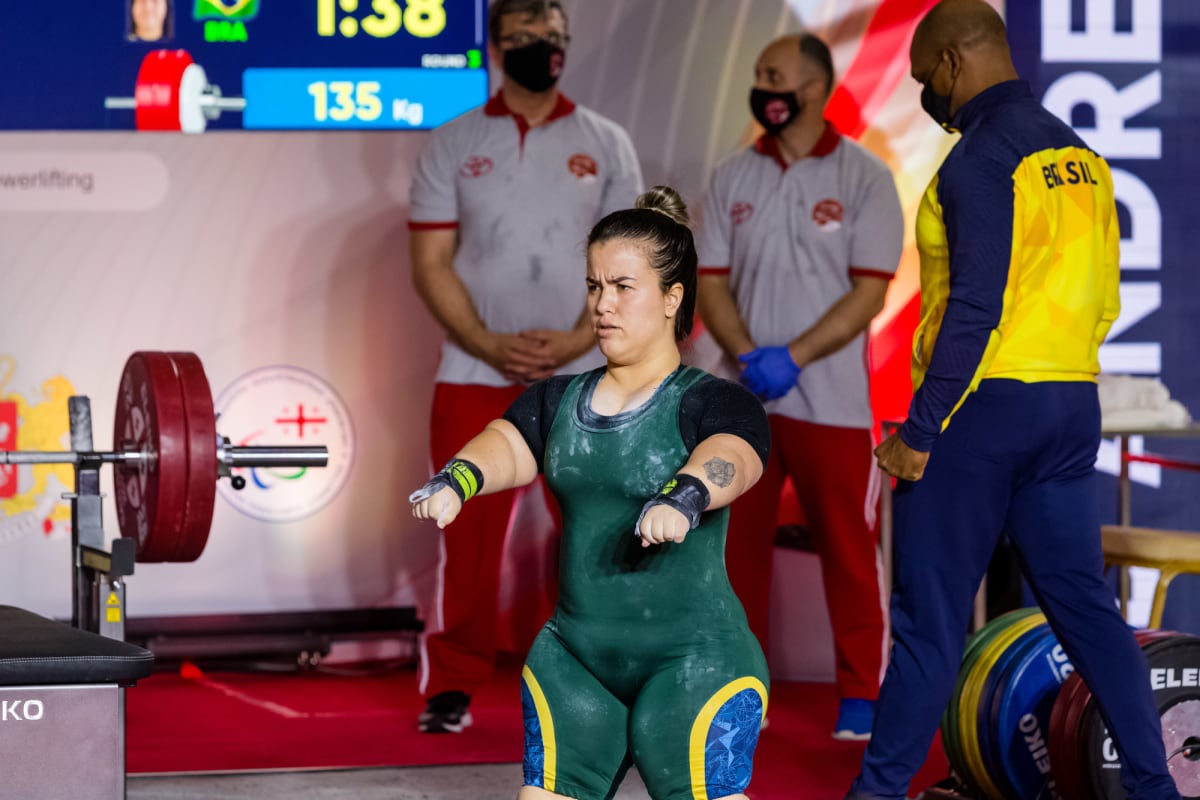 Brazilian Paralympic champion Mariana D'Ándrea competing in Para powerlifting at Valledupar Games