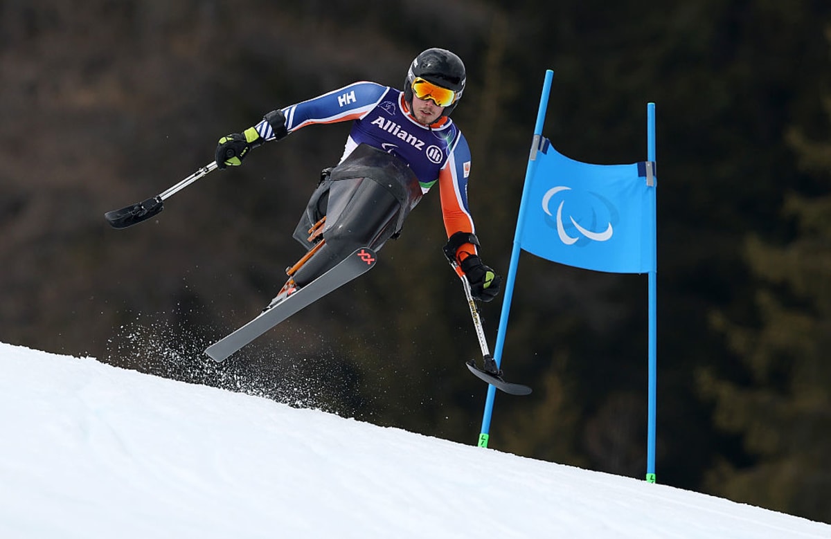 Dutch Skier Wins Gold Days After Neck Injury Crash