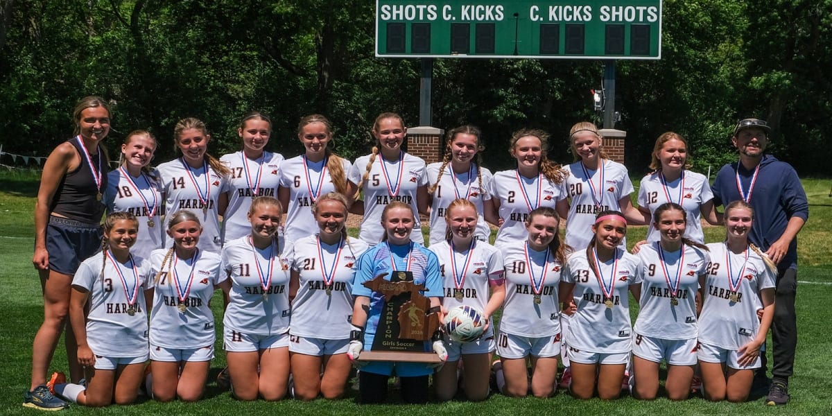 Public School Girls Soccer Team Breaks 25-Year Record - Image 2