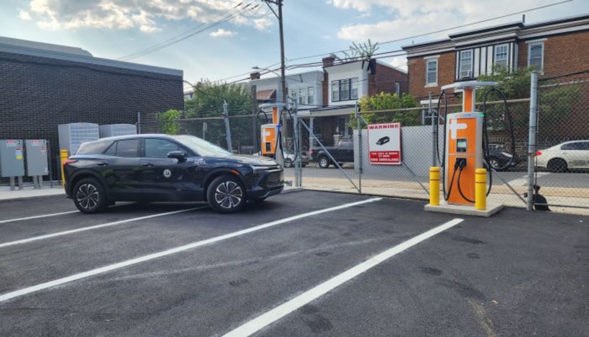 Philadelphia Adds Fast Chargers for City Electric Fleet - Image 2