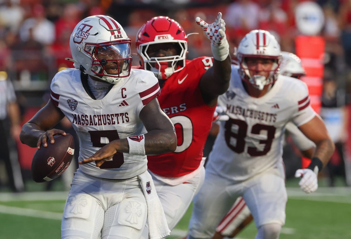 UMass Ends 16-Game Skid as 29.5-Point Underdog