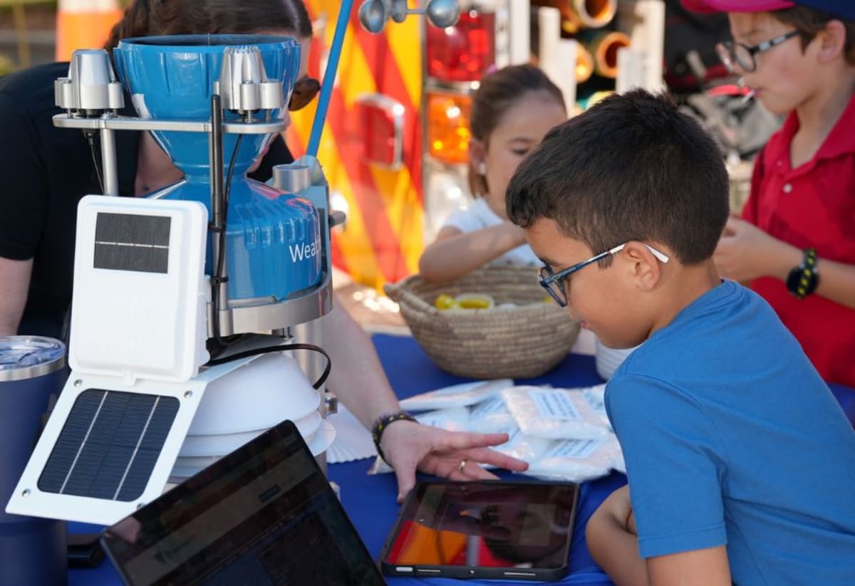 Florida STEM Day Draws Crowds to NeoCity Innovation Hub - Image 5