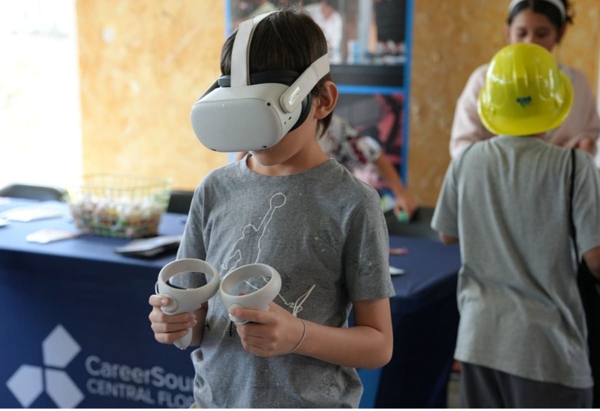 Florida STEM Day Draws Crowds to NeoCity Innovation Hub - Image 4