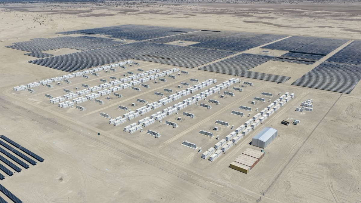 Chile Powers 200MW Clean Energy Plant After Sunset