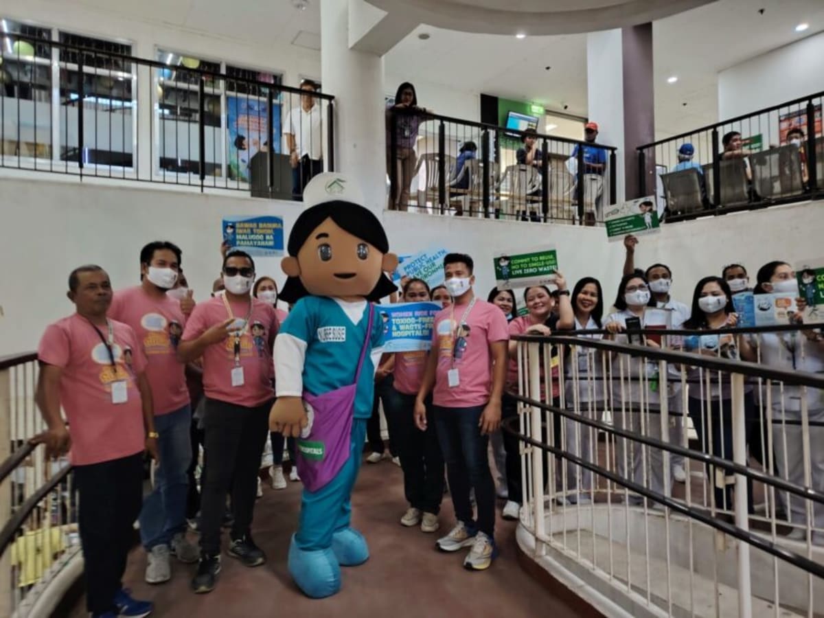 Philippines Hospital Mascot Tackles 78% Plastic Waste - Image 3