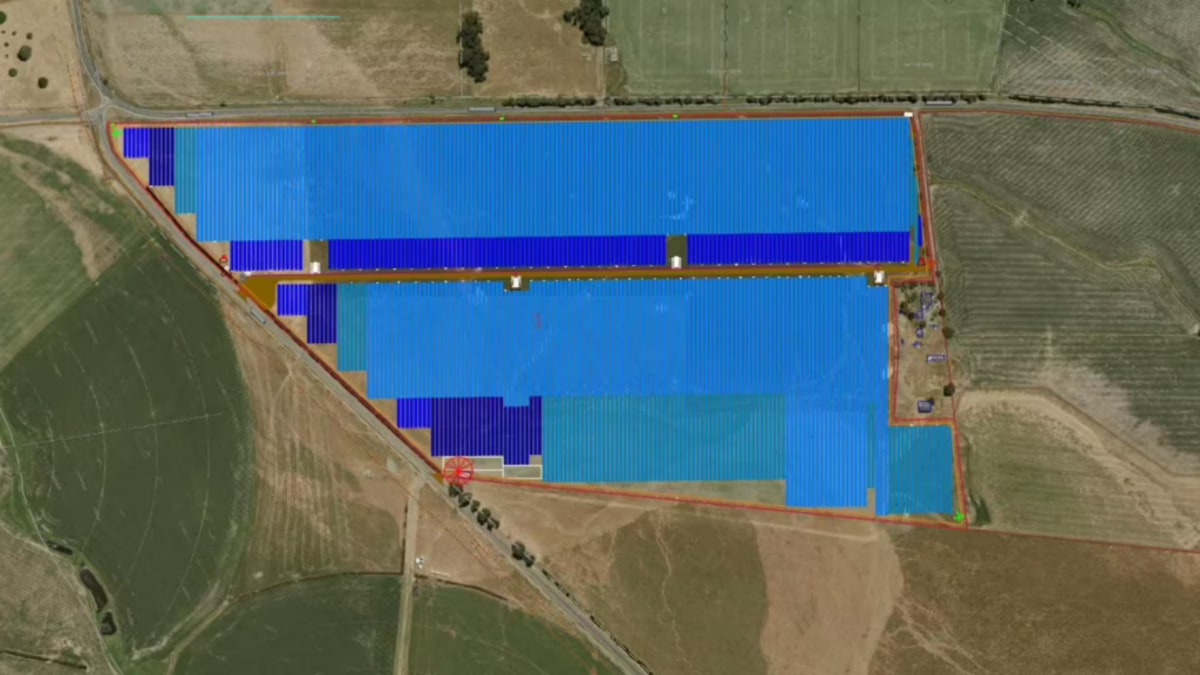 New Zealand Solar Farm Will Power 8,000 Homes, Keep Sheep Too - Image 4