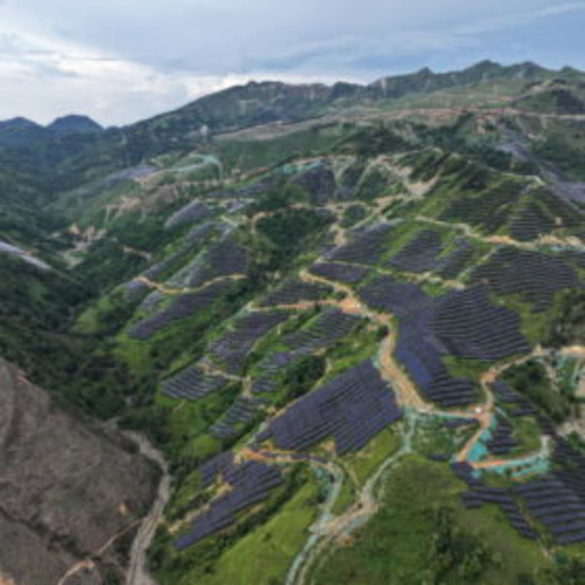 Solar Power Smashes Record With 511 GW Added in 2025 - Image 2