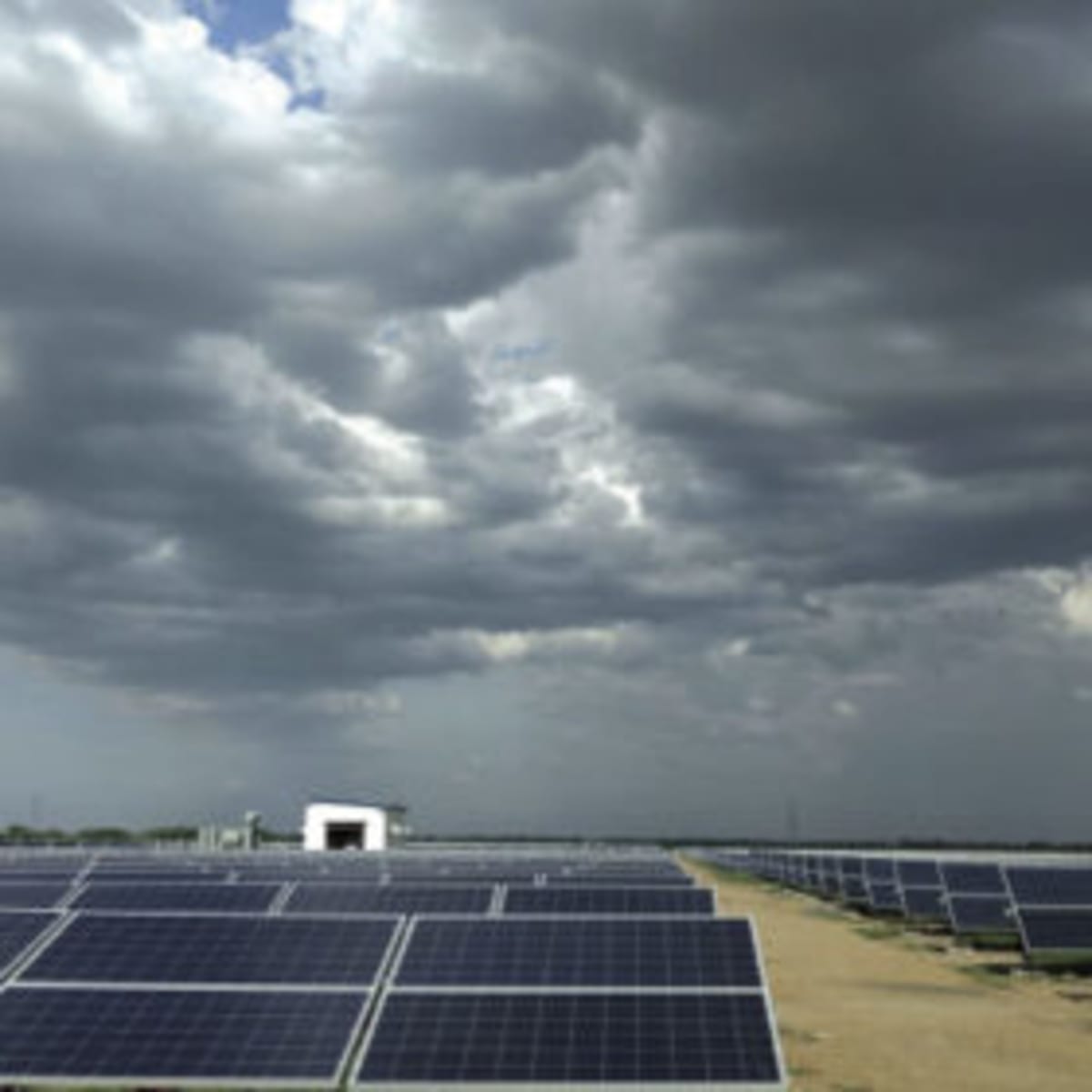 World's First Solar Weather Futures Market Opens in Europe - Image 2