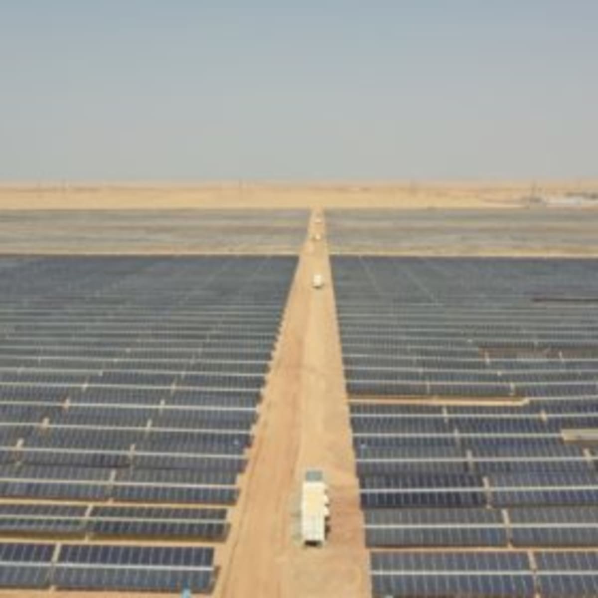 Egypt's $590M Solar Project Powers Up With Green Energy - Image 2