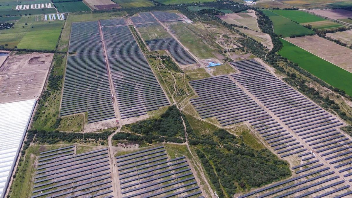 Mexico Fast-Tracks Clean Energy Projects in Major Shift