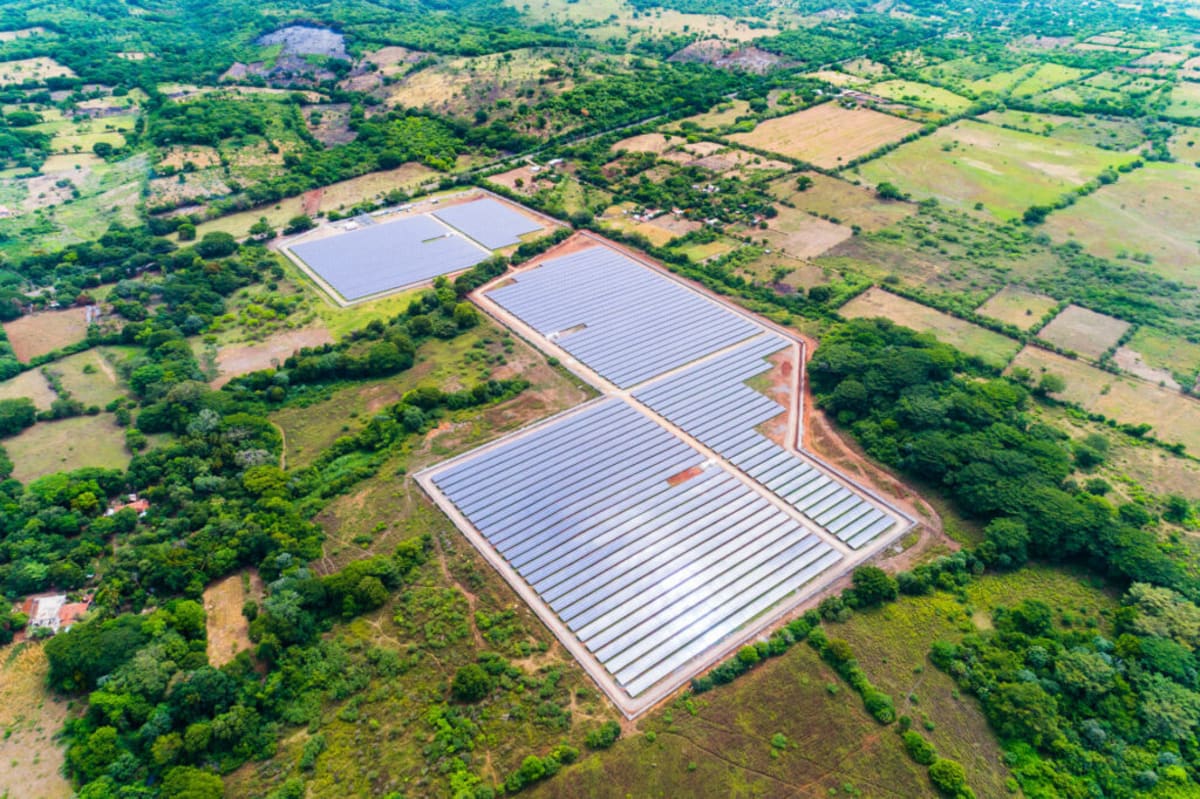 El Salvador's Solar Power Hits 26% of National Grid - Image 3