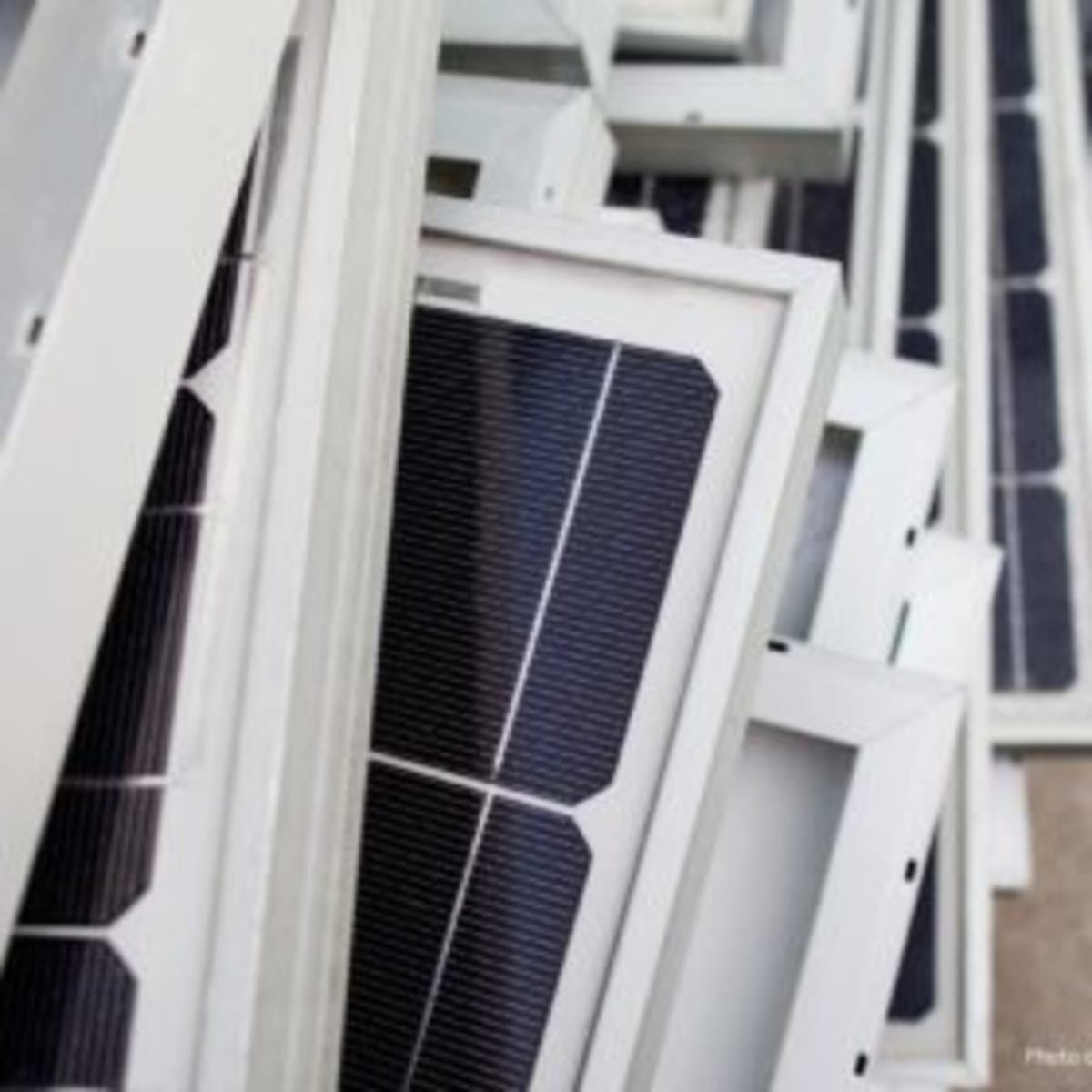 Old Solar Panels Get New Life as Pharmaceutical Catalysts - Image 2