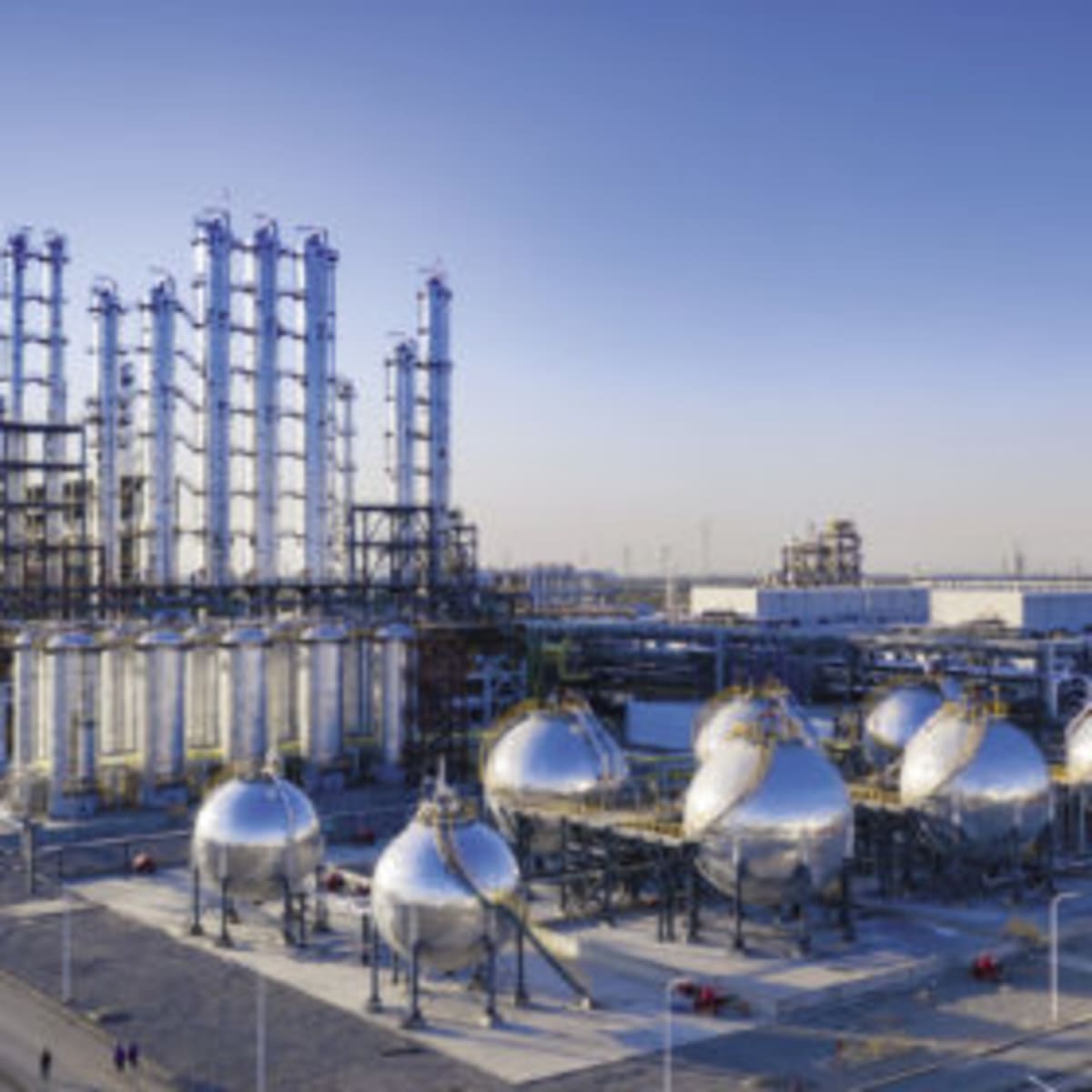 Solar Prices Hold Steady as Oil Doubles During Mideast War - Image 2