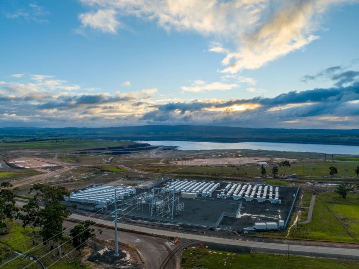 Australia Leads World in Solar-Battery Hybrid Energy
