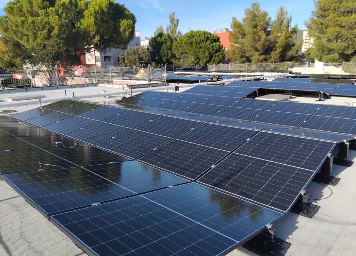 France Cuts Solar Tariffs as Rooftop Power Shifts Focus