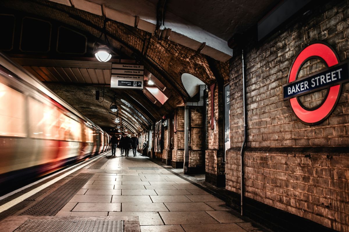 London Underground Goes Solar to Power the Tube