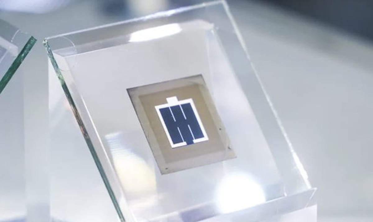 Solar Cell Hits Record 33% Efficiency in Clean Energy Win