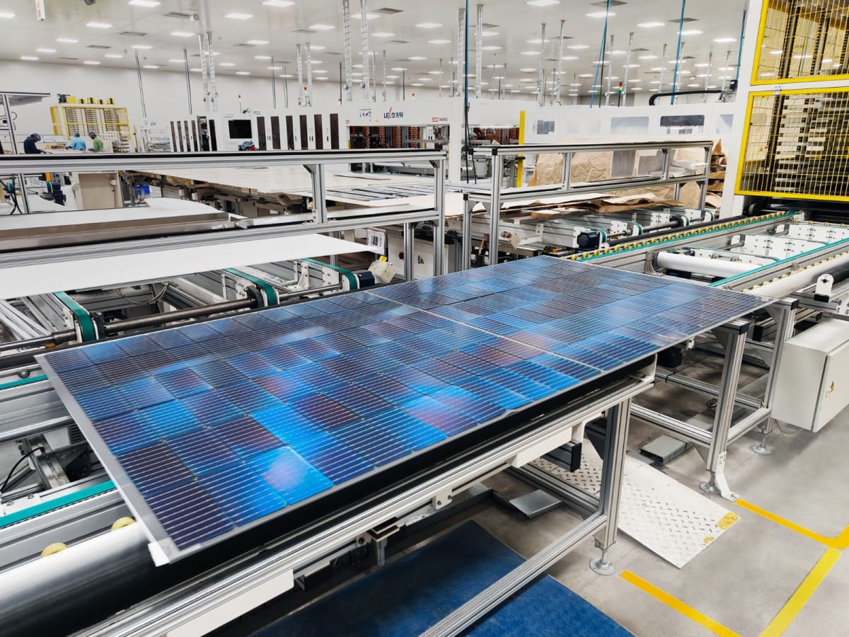 India Opens 5.6 GW Solar Plant, Doubles Clean Energy Capacity