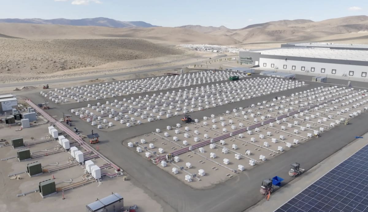 Modular data center units at battery recycling facility in Sparks, Nevada