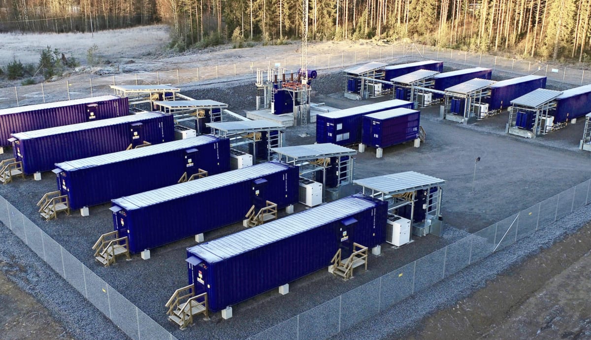 France and Japan Build Giant Batteries for Cleaner Grids