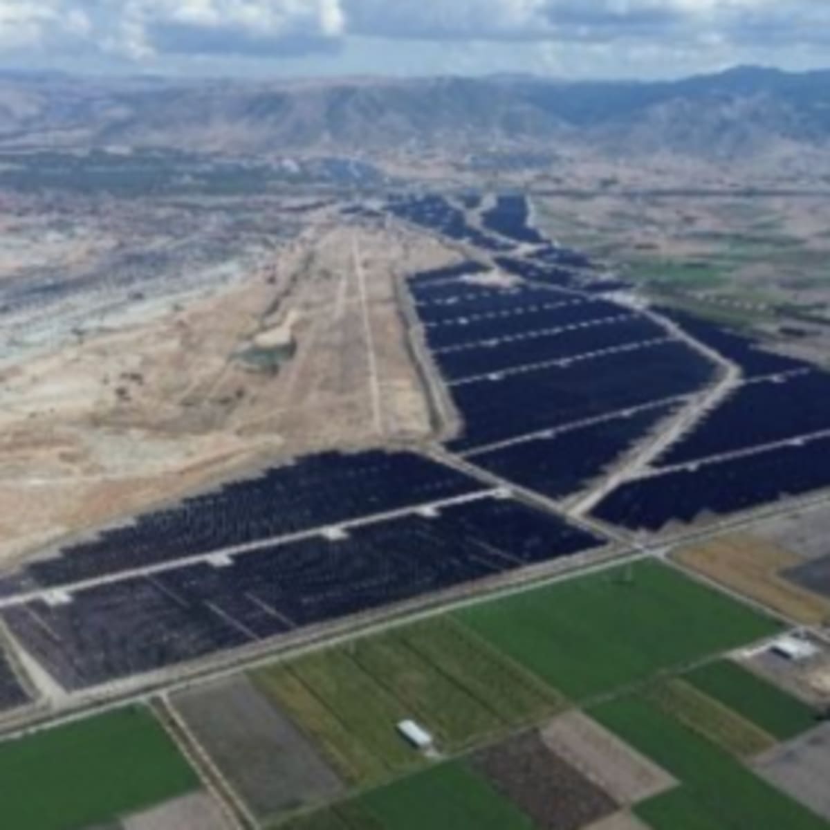 Greece Turns Old Coal Mines Into Europe's Largest Solar Hub - Image 2