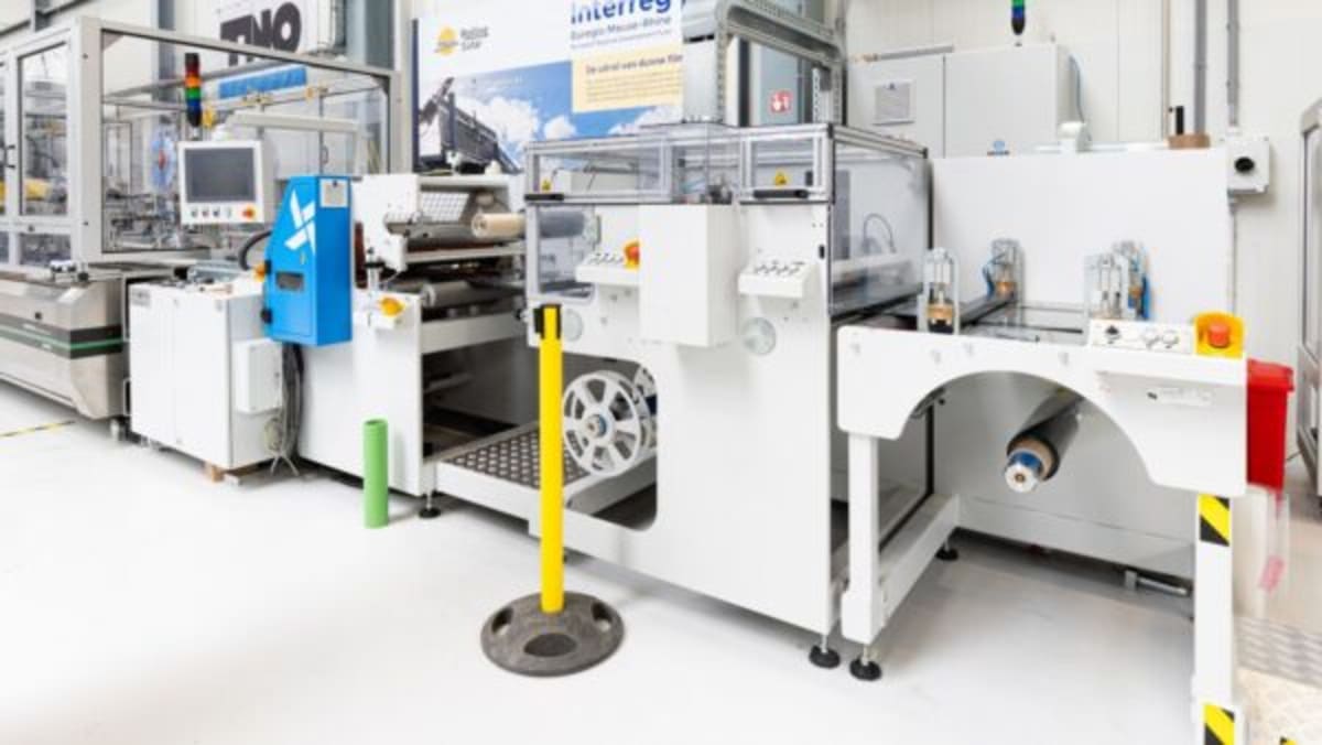 Dutch Scientists Create World's First Solar Roof Tile - Image 3