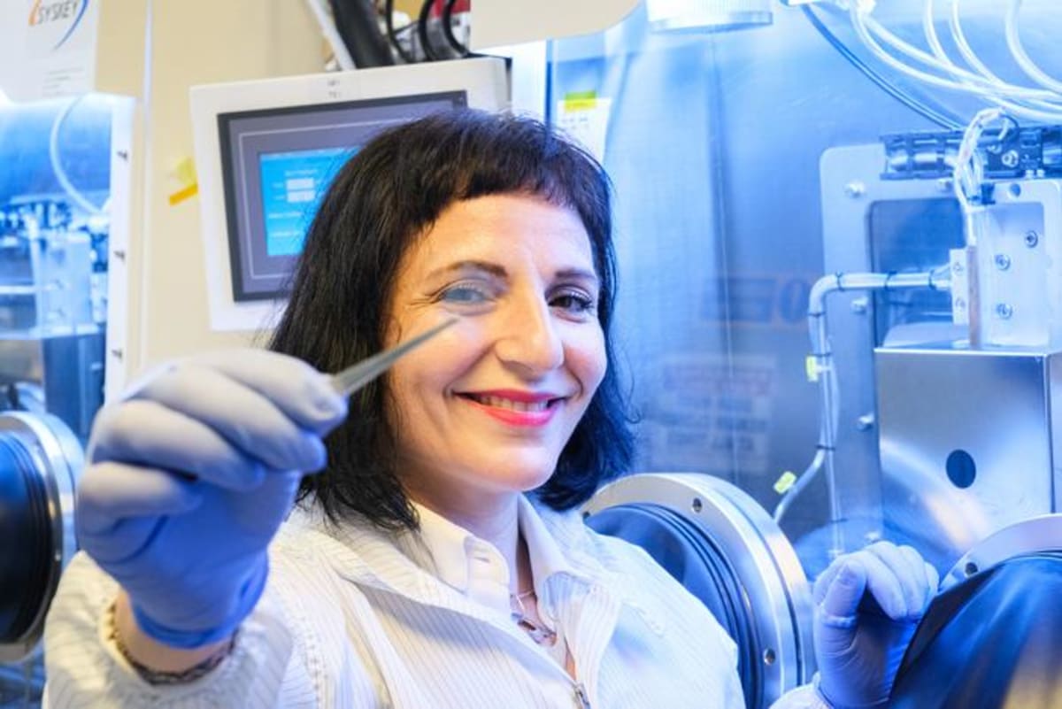 Singapore Scientists Create See-Through Solar Windows
