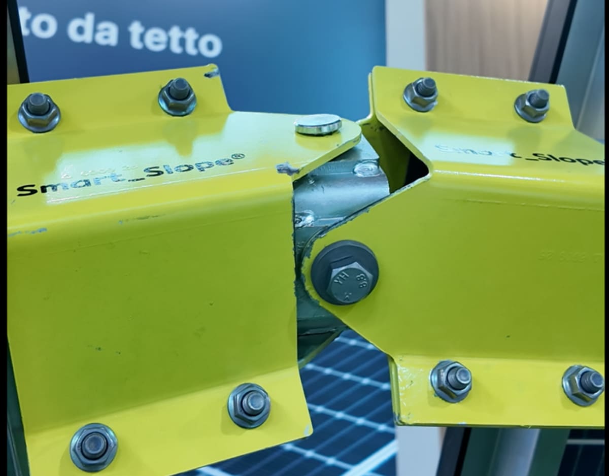 Solar Tracker Stops Itself in High Winds, Cuts Costs 20%