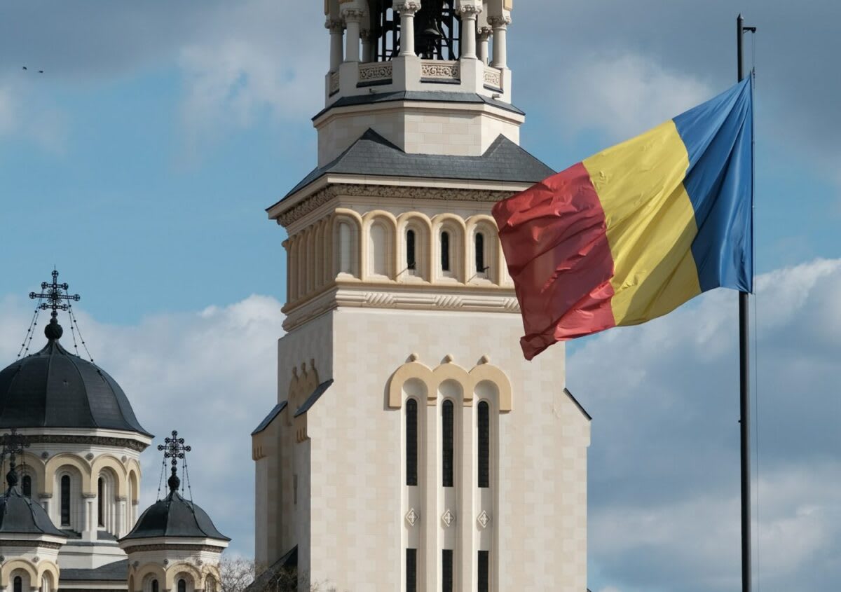 Romania Shifts $88M Solar Fund to Battery Storage Rebates