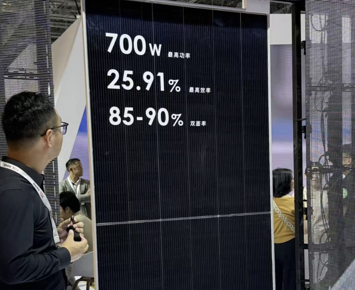 New Solar Panel Hits 700W, Making Clean Energy More Efficient