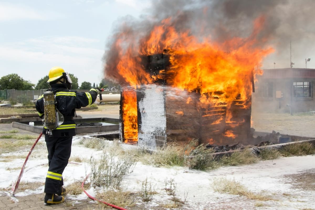 New Foam Stops Battery Fires from Spreading in Tests