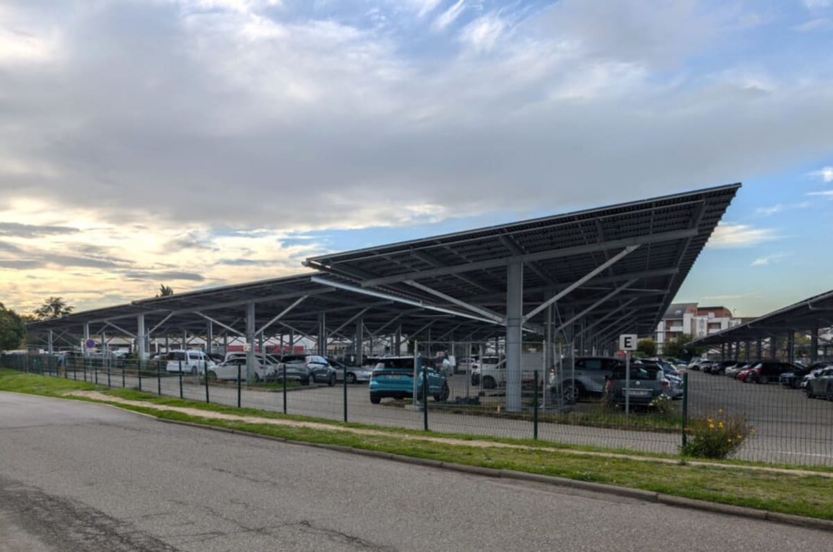 France's Solar Costs Drop 12% as Rooftop Boom Takes Off - Image 3