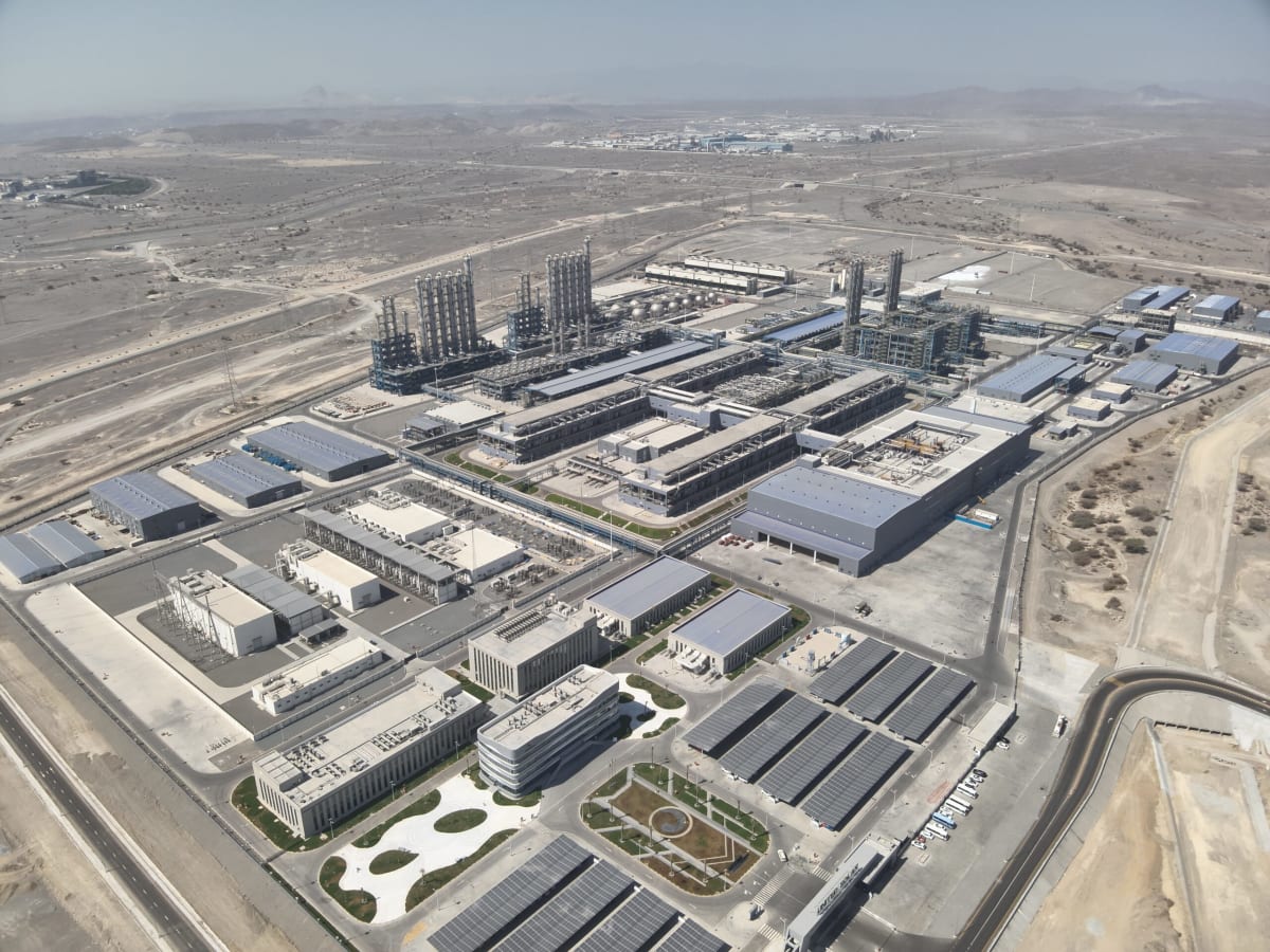 Oman's $1.6B Solar Factory Opens to Challenge China
