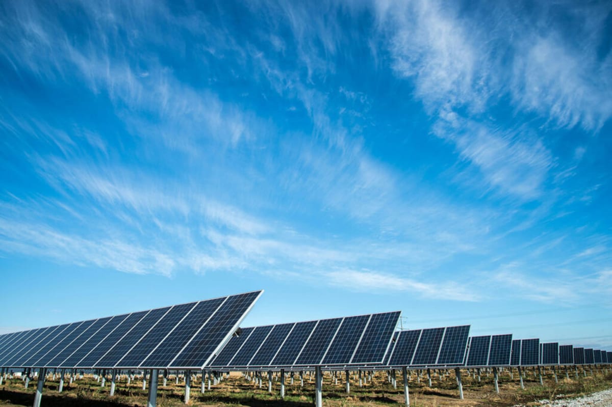 Solar Power to Hit 638 GW Worldwide by Year's End