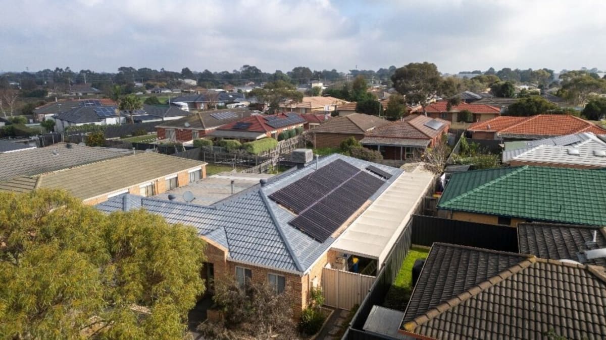 Rooftop Solar Powers 99.9% of South Australia for a Day - Image 3