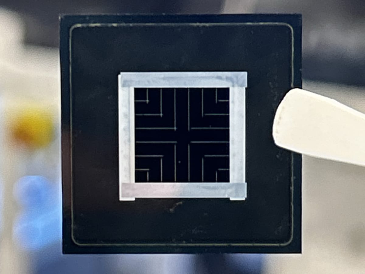 German Solar Breakthrough Hits 27% Efficiency Without Solvents