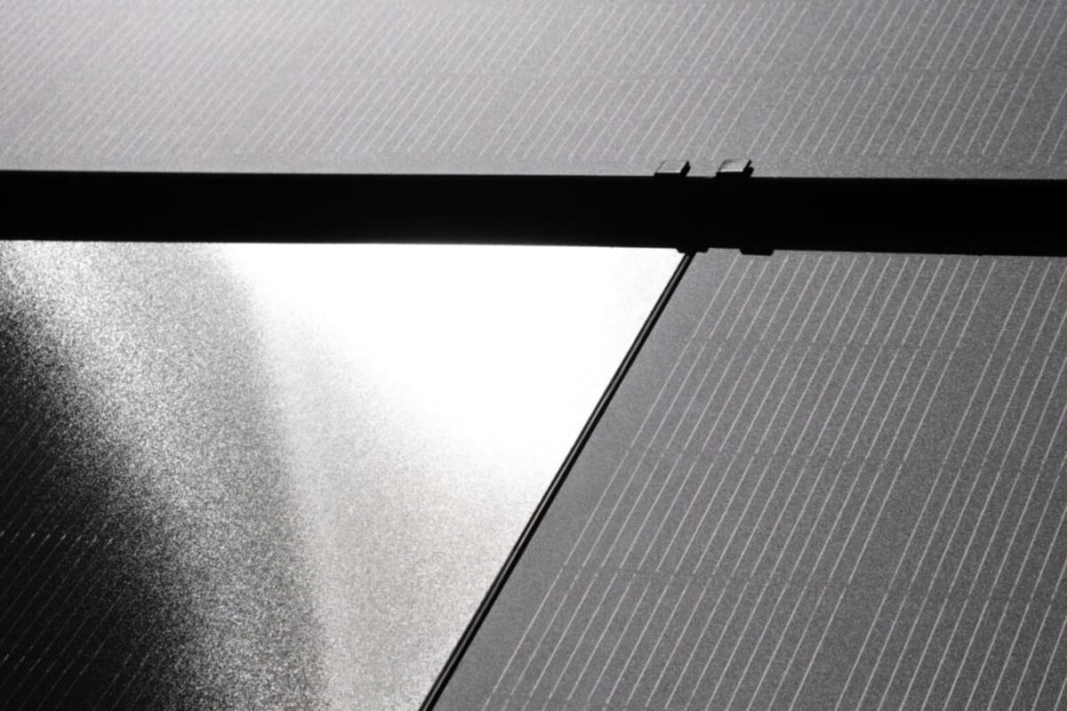 Swiss Solar Panels Now Come Glare-Free as Standard - Image 3