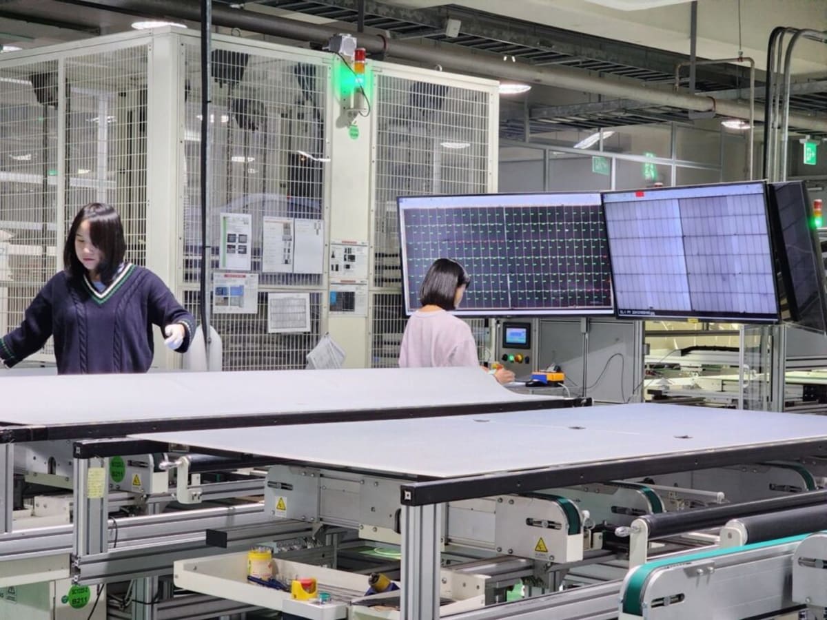 Korea Opens 350 MW Solar Factory, Creating Green Jobs - Image 3