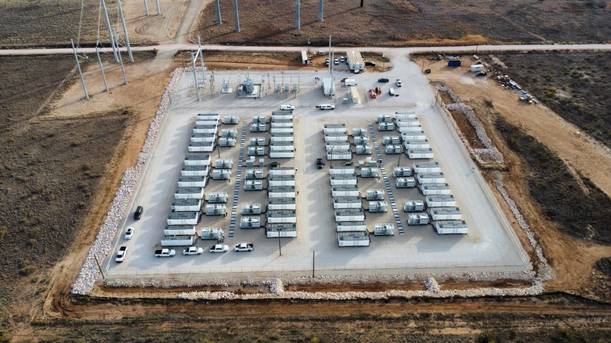 Google Shifts 9.2 GWh of Solar Power Using Battery Storage